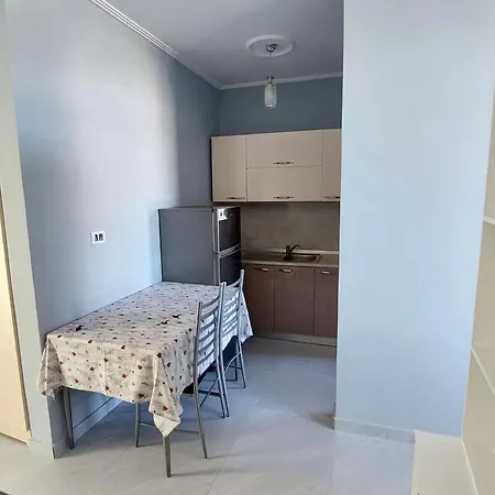 Apartment Samenda Golem (Tirana)